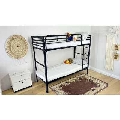 Lit superposé Avgust Camp avec garde-corps et matelas en mousse épaisse de 4 po