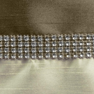 No Pattern And Not Solid Colour Table Runner