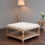 Table basse avec repose-pieds carré en lin capitonné avec tablette de rangement, 33 pouces, pieds en bois massif, beige doux