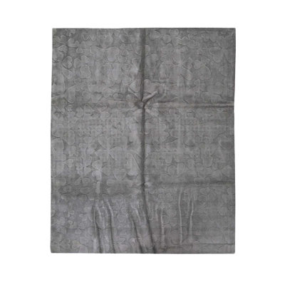 Floral Area Rug in Gray