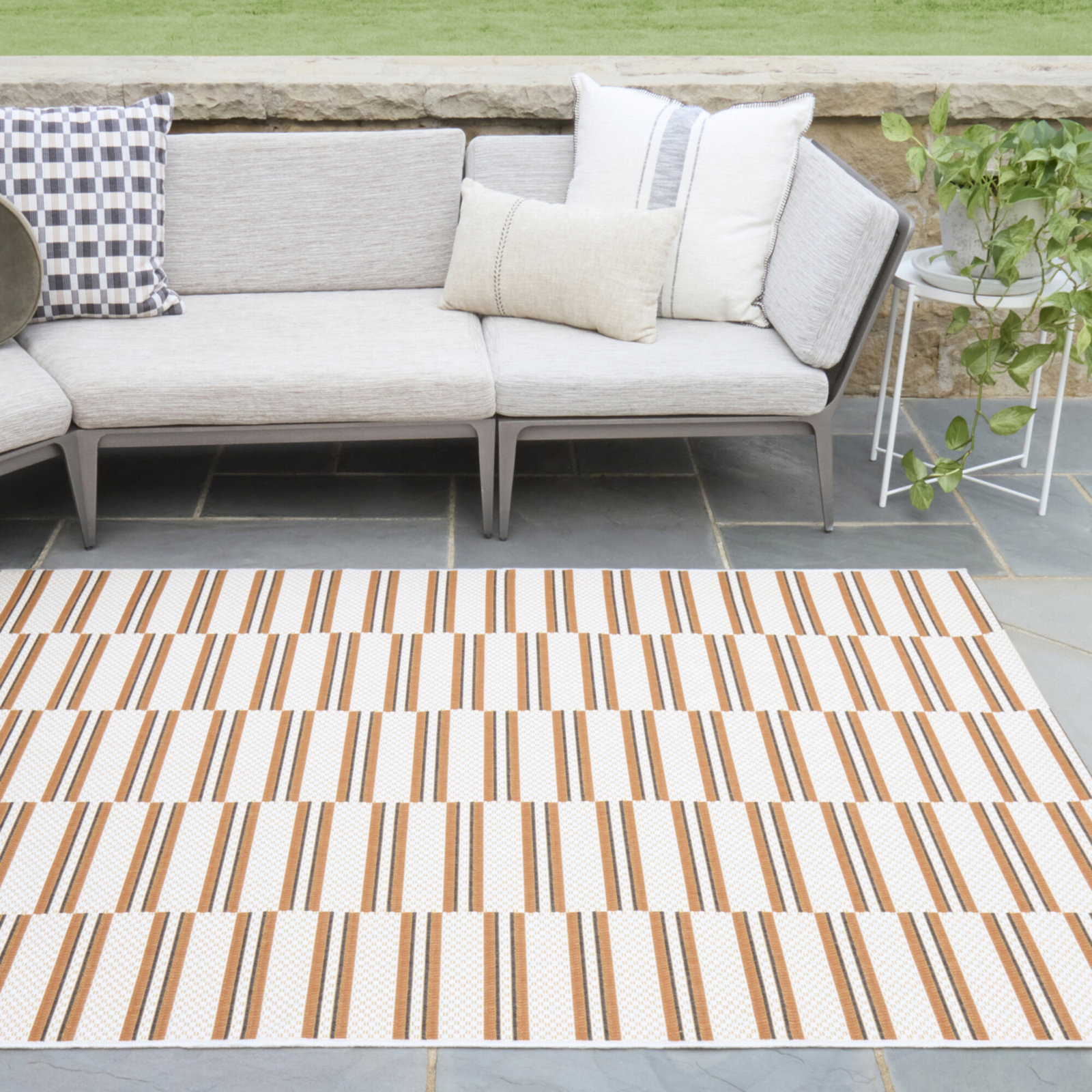 Carlos Orange Indoor/Outdoor Rug, Rectangle 5'3" x 7'