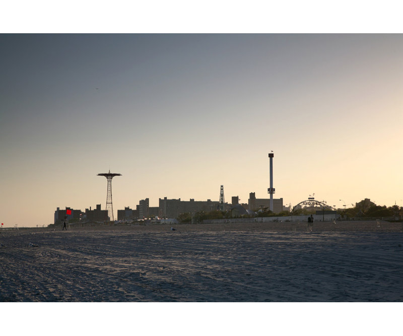 Coney Island Beach, Brooklyn, New York, H 16 po x l 24 po