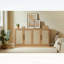 Buffet 67 portes en rotin à 4 portes 67 po, buffet Boho avec rangement spacieux pour le salon et le couloir, finition chêne caramel