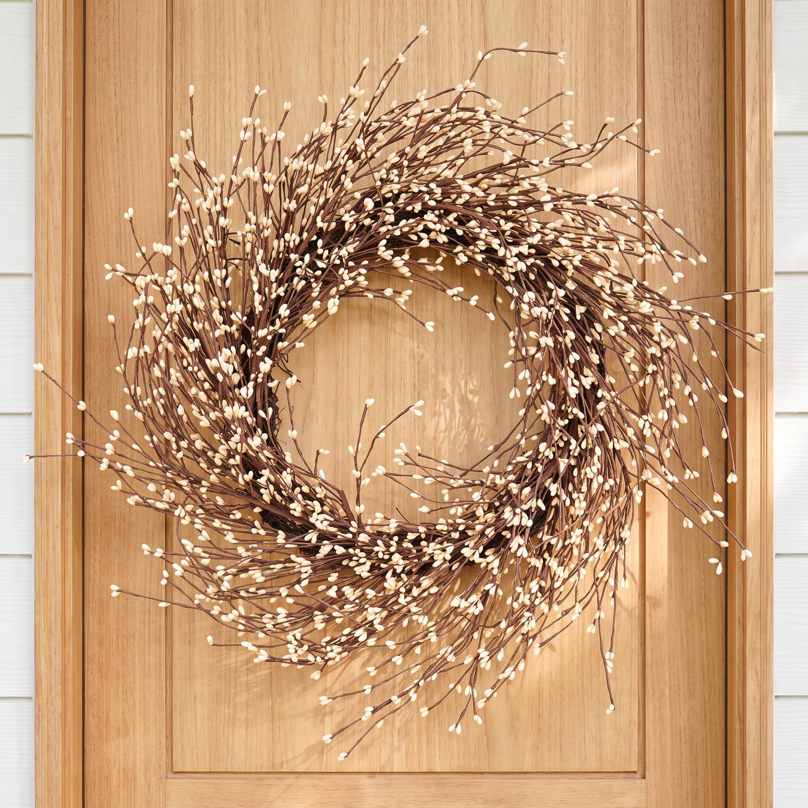 22" Handcrafted Grapevine, Berry Christmas Wreath, White