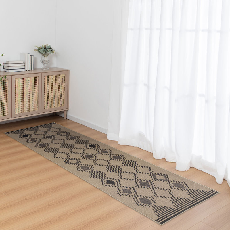 JUTA Machine Washable Moroccan Geometric Diamond Design Performance Area Rug Brown Black Non-Slip Backing Brown