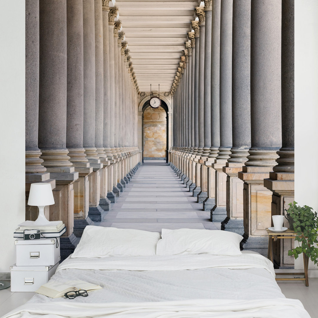 Fototapete Columns in the Mill Colonnade