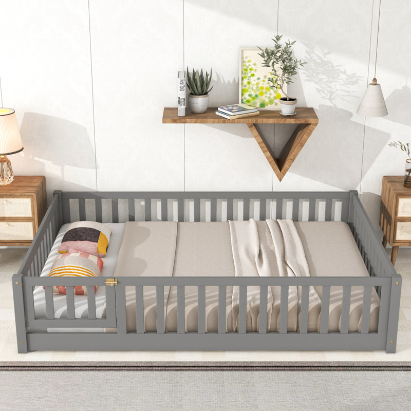 Structure de lit plateforme avec clôture et porte, gris (ancien SKU: W50459219), Gris