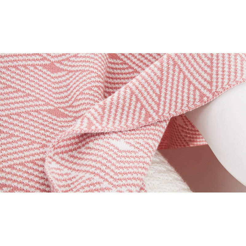 Knitted Throw Blanket
