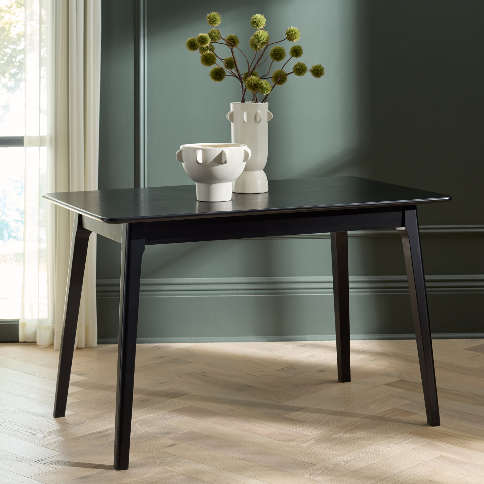 47" Dining Table, Black