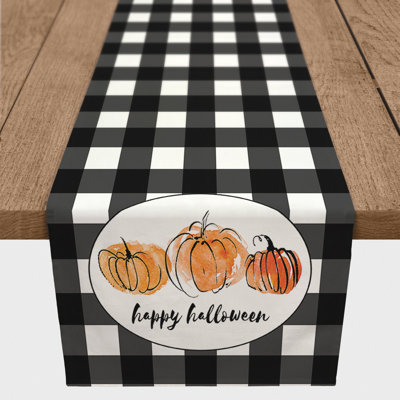 Ernberg Buffalo Check Pumpkins Table Runner