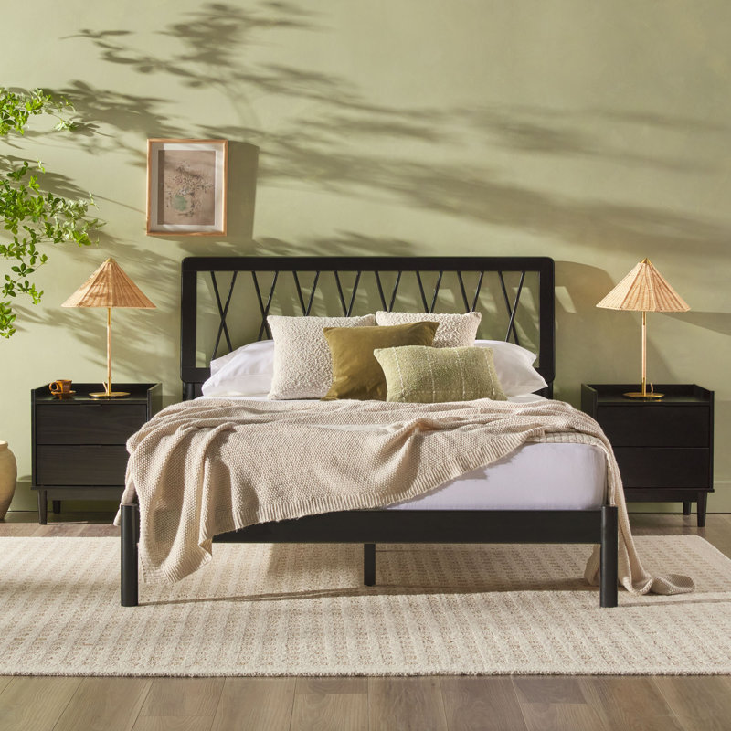 Luka Transitional Solid Wood Platform Bed, Black, Queen