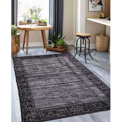 Ananda Grey Rug 5'3" x 7'11"