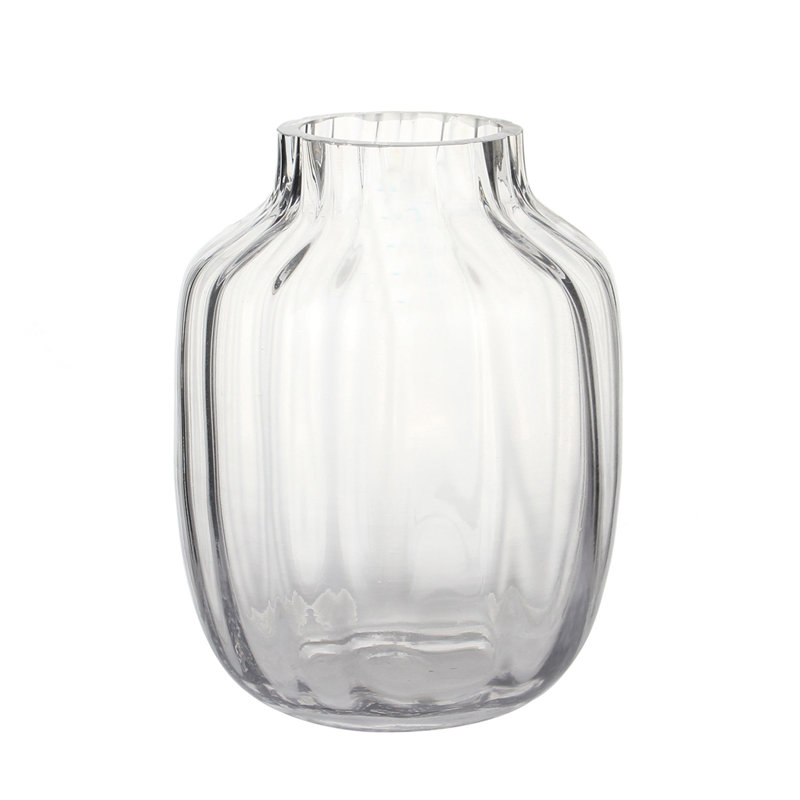 Vase en verre cannelé