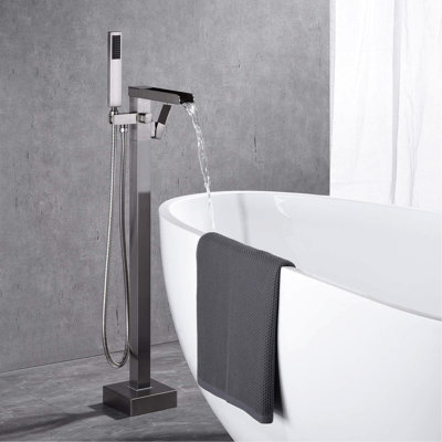Robinet de baignoire à fixation au sol avec effet de douche à main corrosif et douchette
