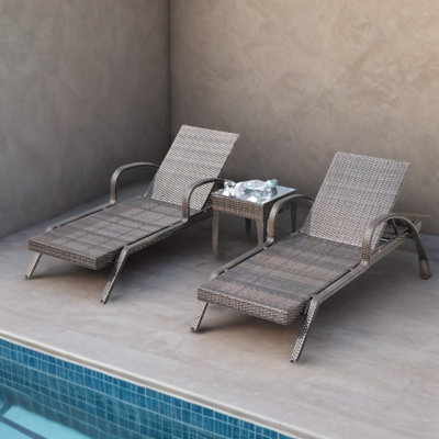 Outdoor Lounge Chair Swimming Pool Beach Chair Outdoor Wicker Chaise Lounge Set with Table