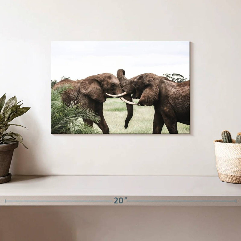 Brampt jouant des éléphants, H 8 po x l 12 po