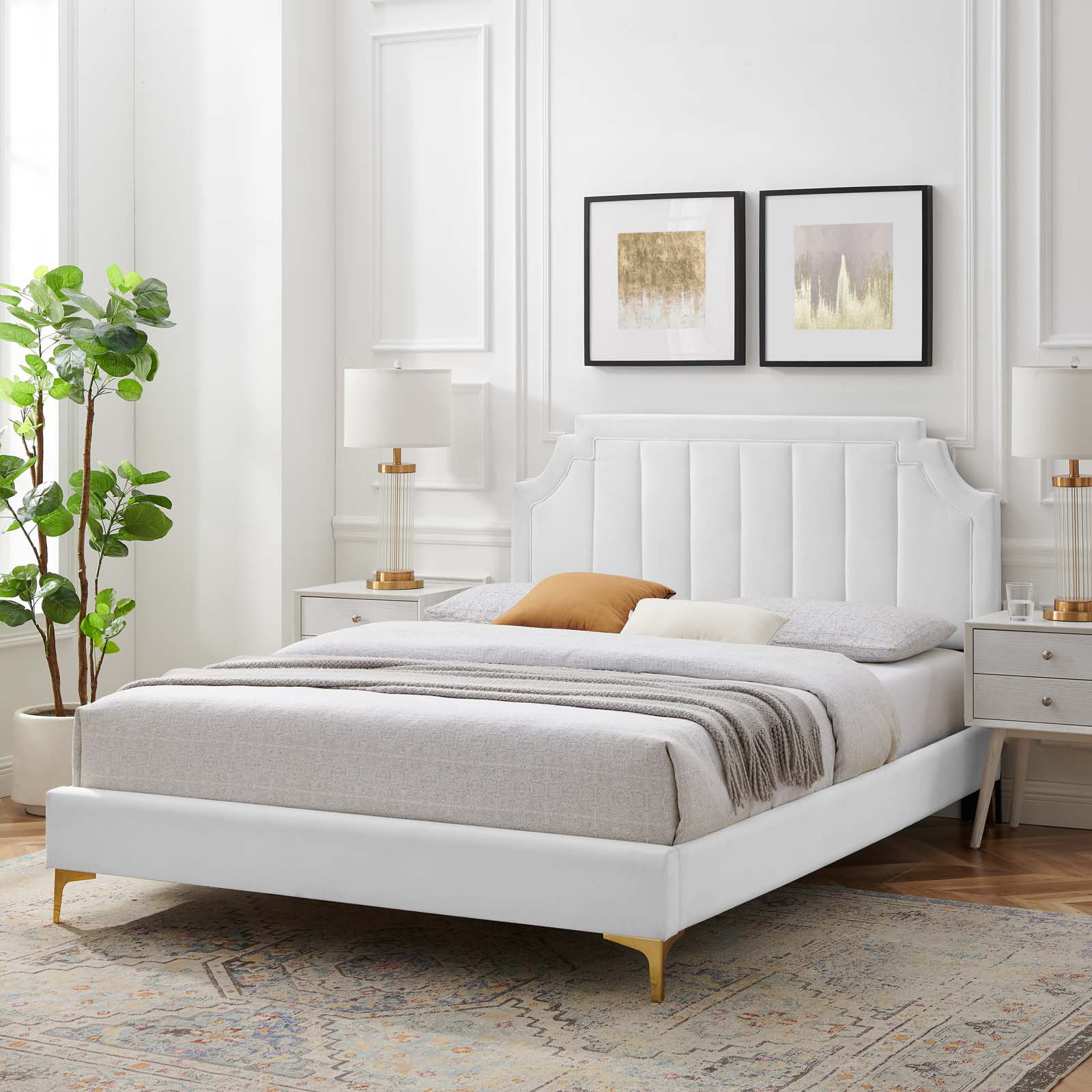 Willa Arlo Interiors Sienna Performance Velvet Platform Bed & Reviews ...