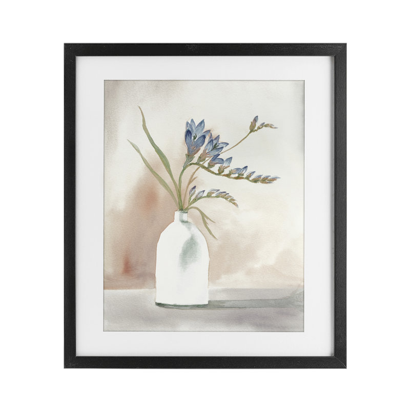 "Profumo di Fresia" dans un vase, reproduction encadrée sous verre, design par Errico & Slyp, Cadre noir minuit