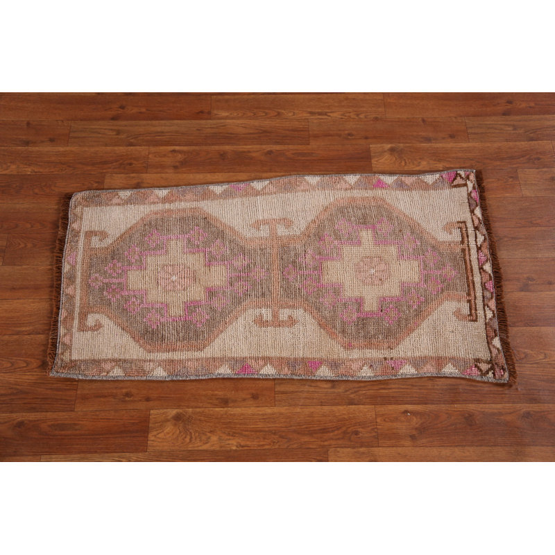 Tapis oriental tribal en laine Anatolian