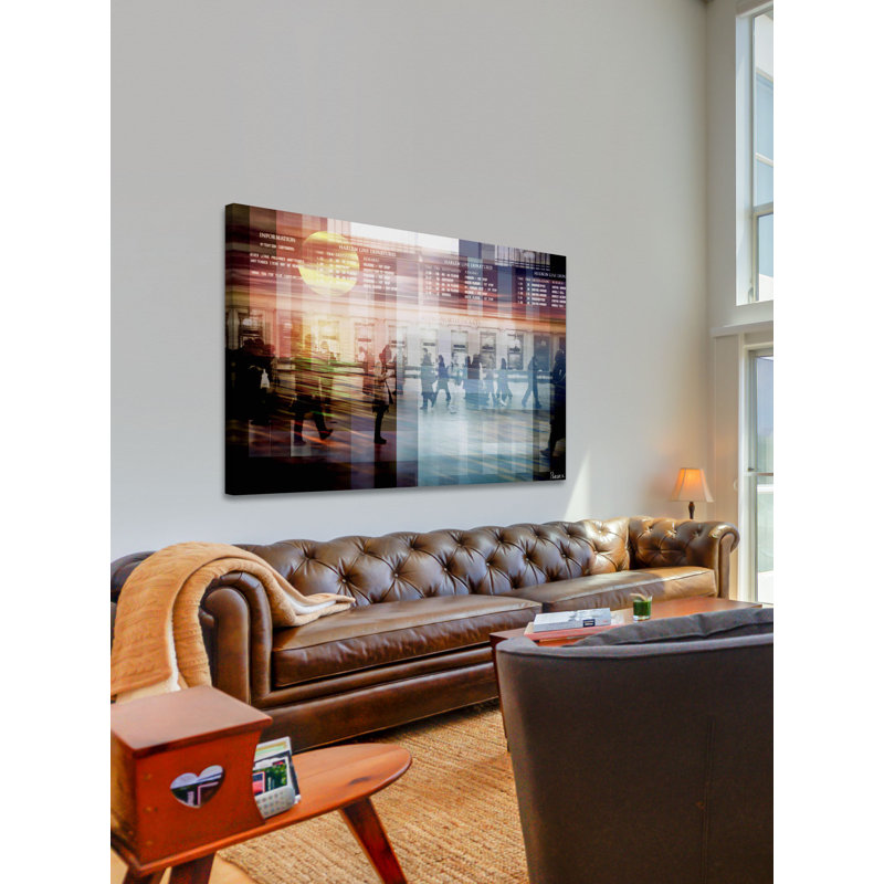« central station » par parvez taj,, reproduction d’art sur toile tendue, 40 po x 60 po