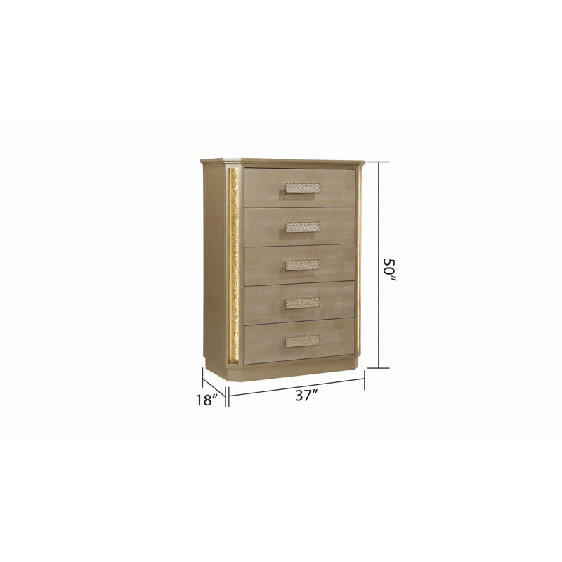 Commode Medusa en bois doré