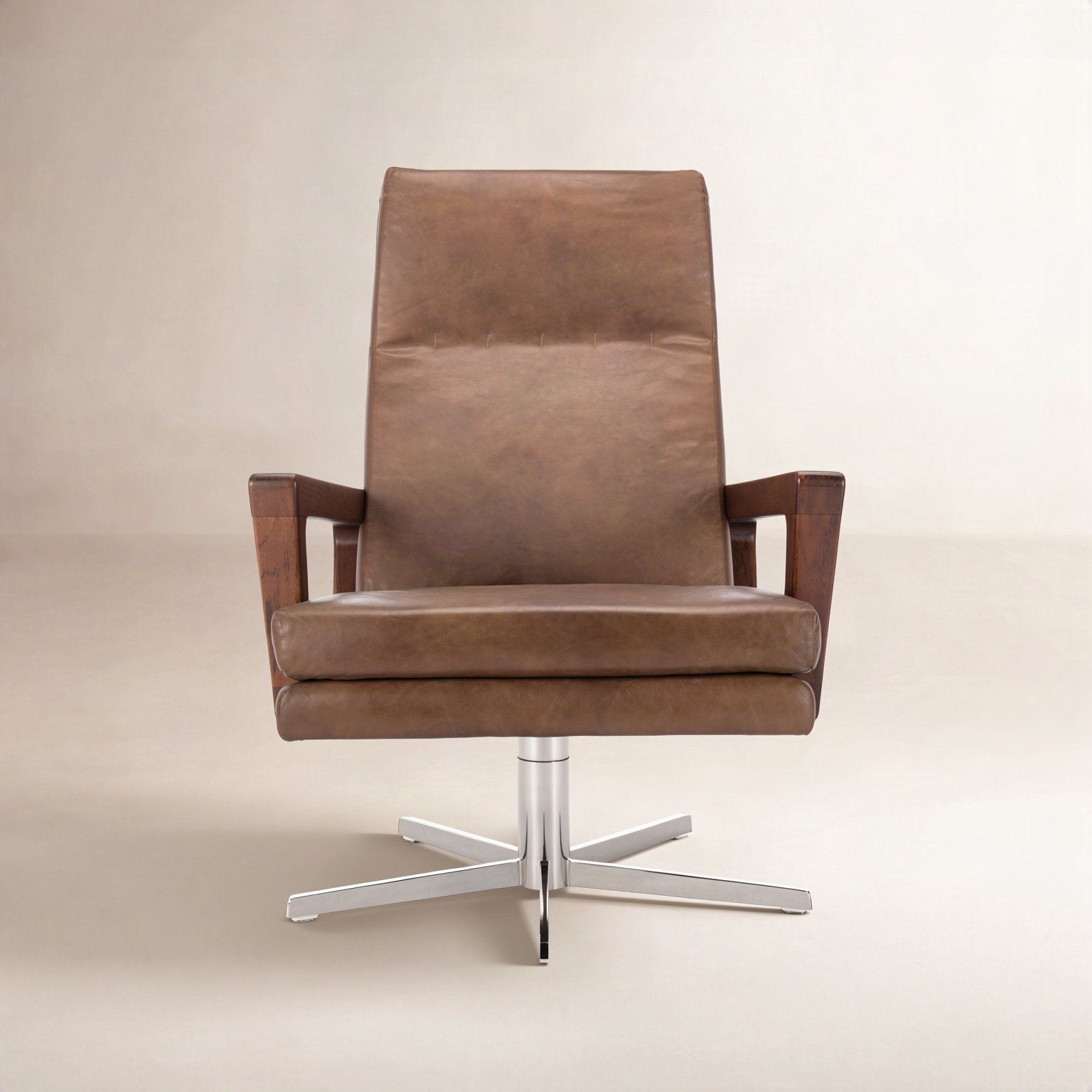 Wainwright Oak Genuine Leather Armchair