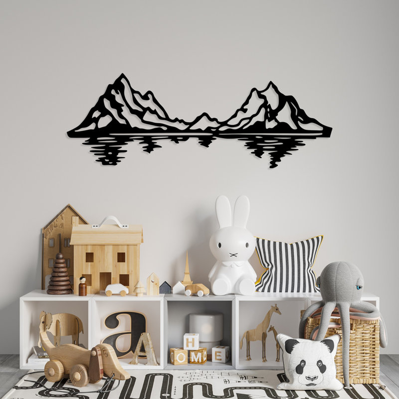 Decorative Metal Wall Accessory
