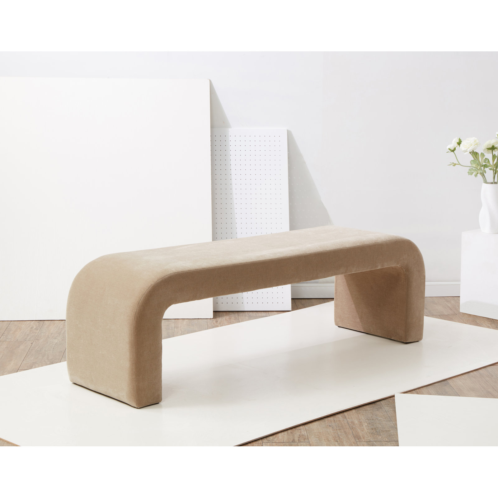 Daine 62" Linen Bedroom Bench, Light Brown Velvet