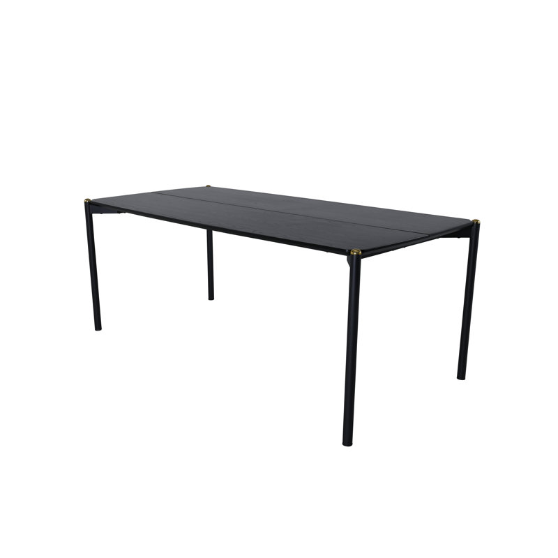 Ceallach Dining Table
