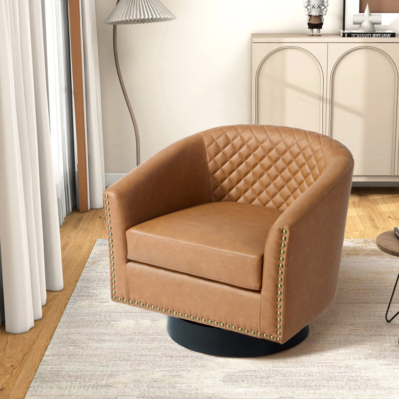 Petit fauteuil pivotant rembourré en similicuir et capitonné avec garniture cloutée, Café