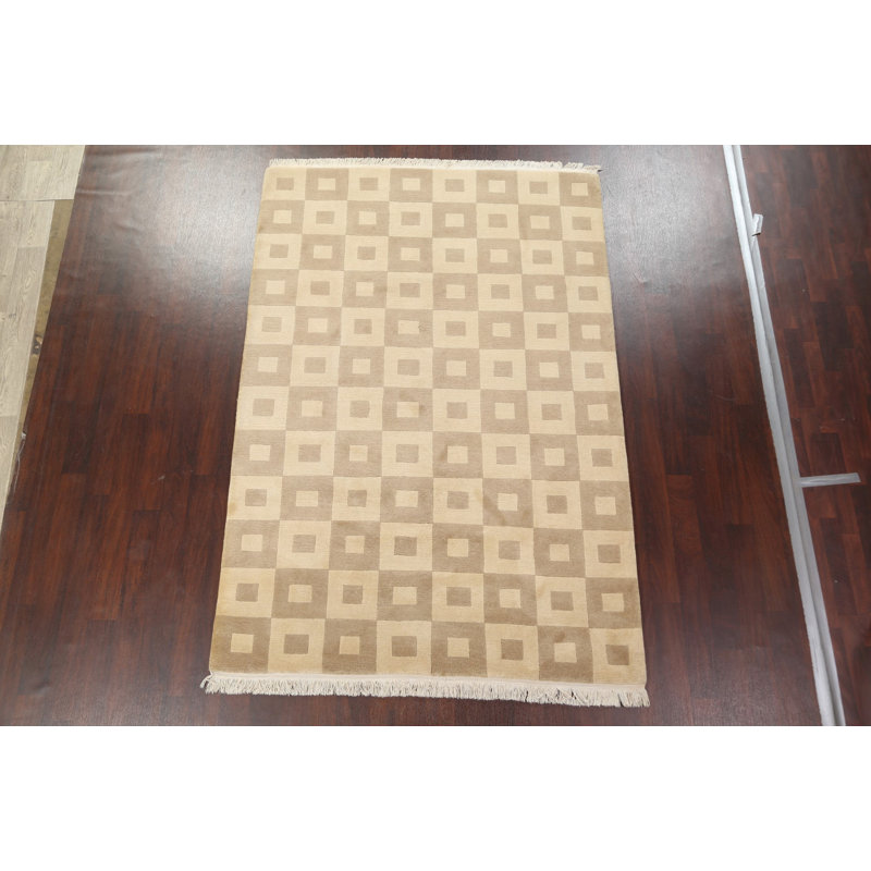 Tapis noué à la main unique en son genre