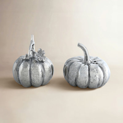 Harvest Pewter Salt and Pepper Shaker Set