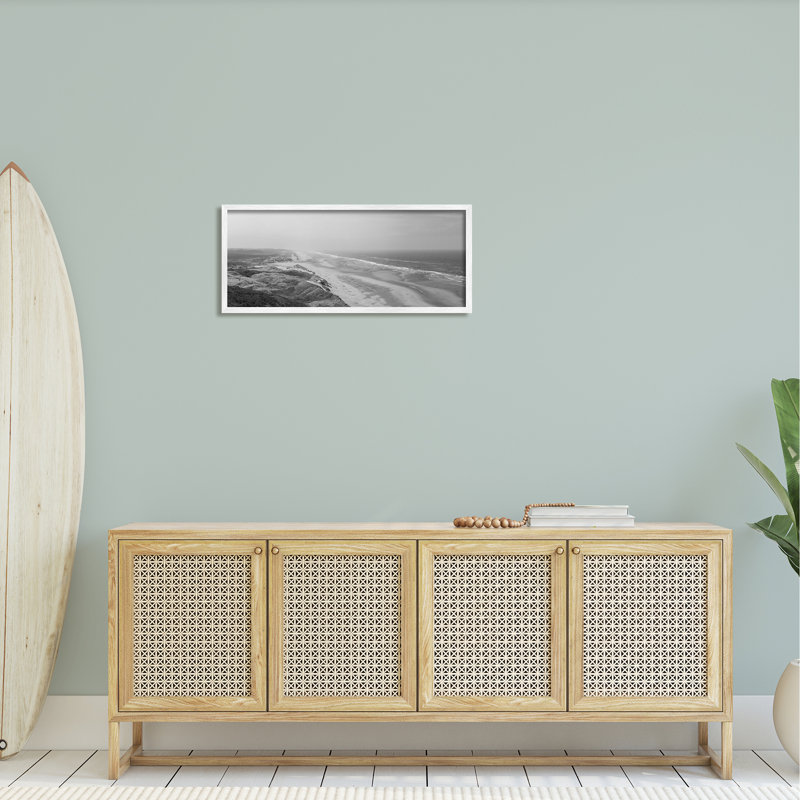 «Rocky Ocean Coast Waves» par Aaron Matheson - photographie de cadre flottant sur toile, H 13 po x l 30 po x P 1,5 po