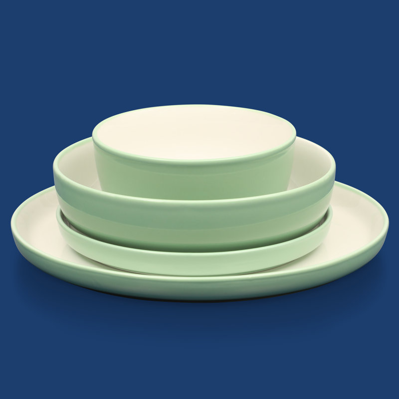 Service de vaisselle Sur La Table Essentials Sur La Table - Service pour 4, Gris