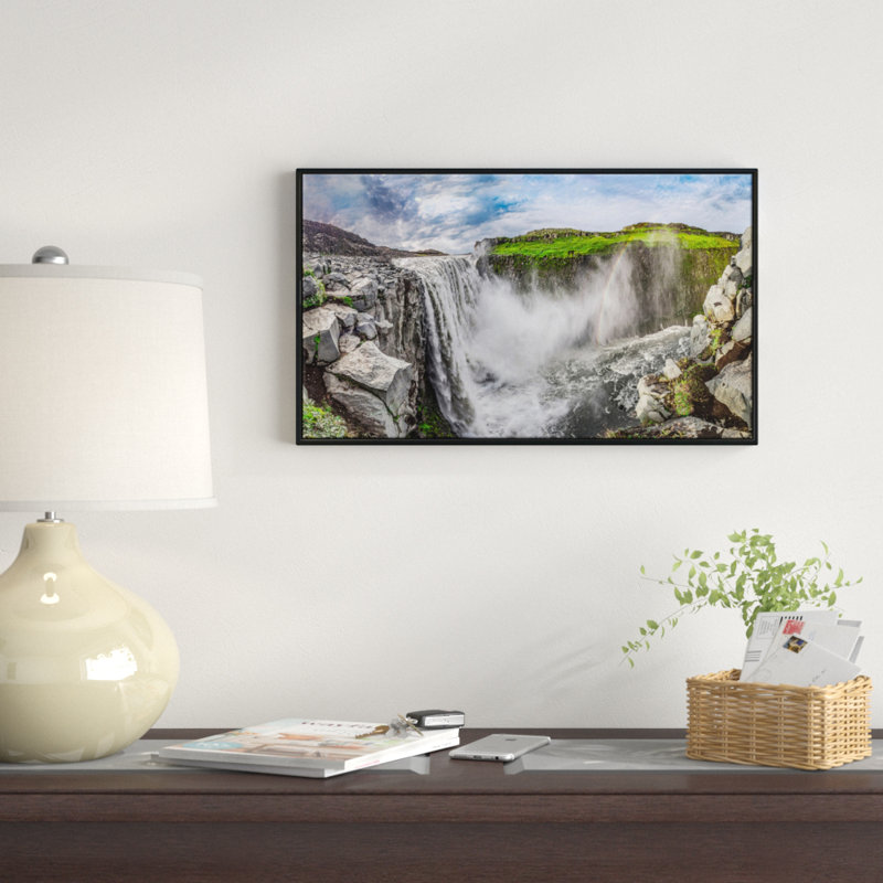 «Awesome Dettifoss Waterfall», reproduction de photo sur toile tendue encadrée, H 16 po x l 32 po x P 1 po
