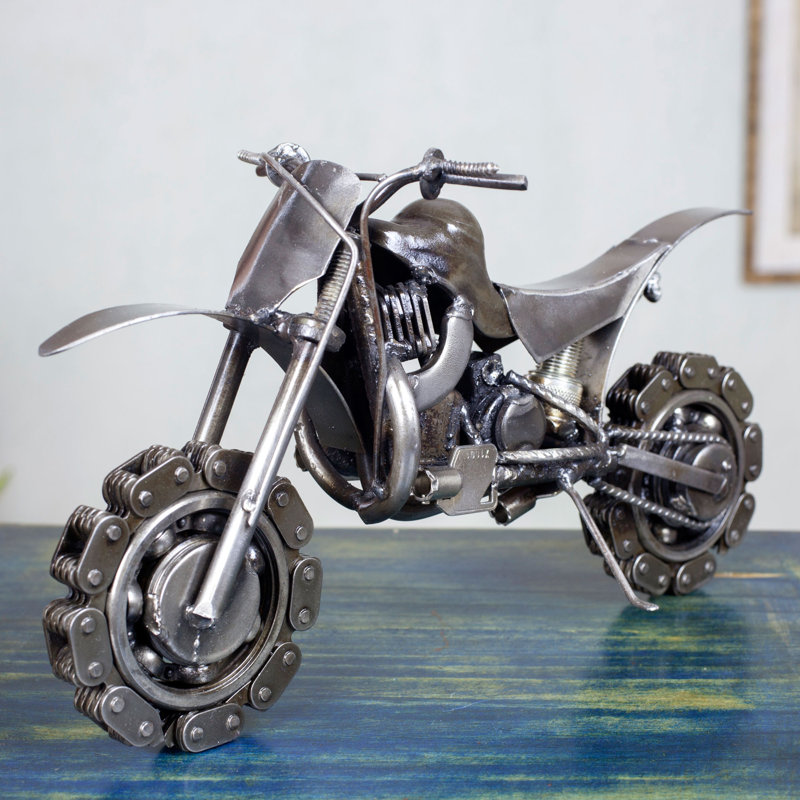 Motocyclette Derrynisk