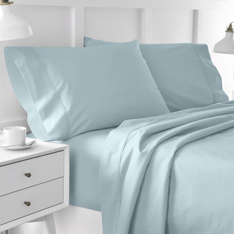 Modern Living 300 Thread Count Satin Pillowcase, King, Soft Aqua