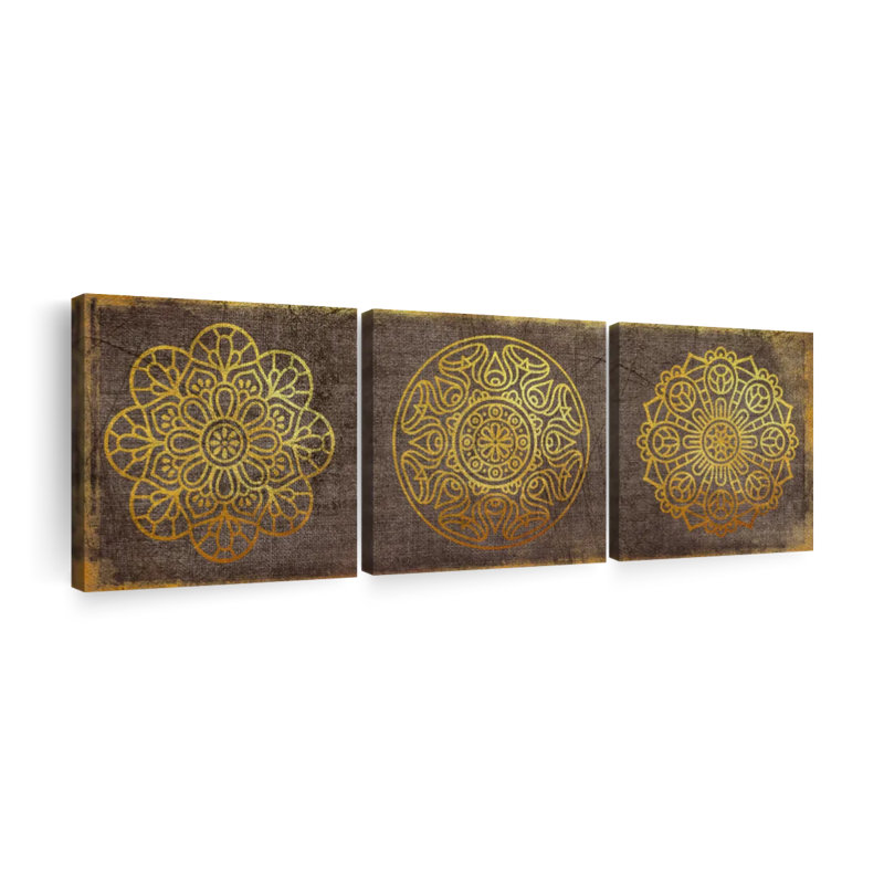 Ensemble de 3 mandalas dorées sur toile, H 36 po x l 110 po x P 1,25 po