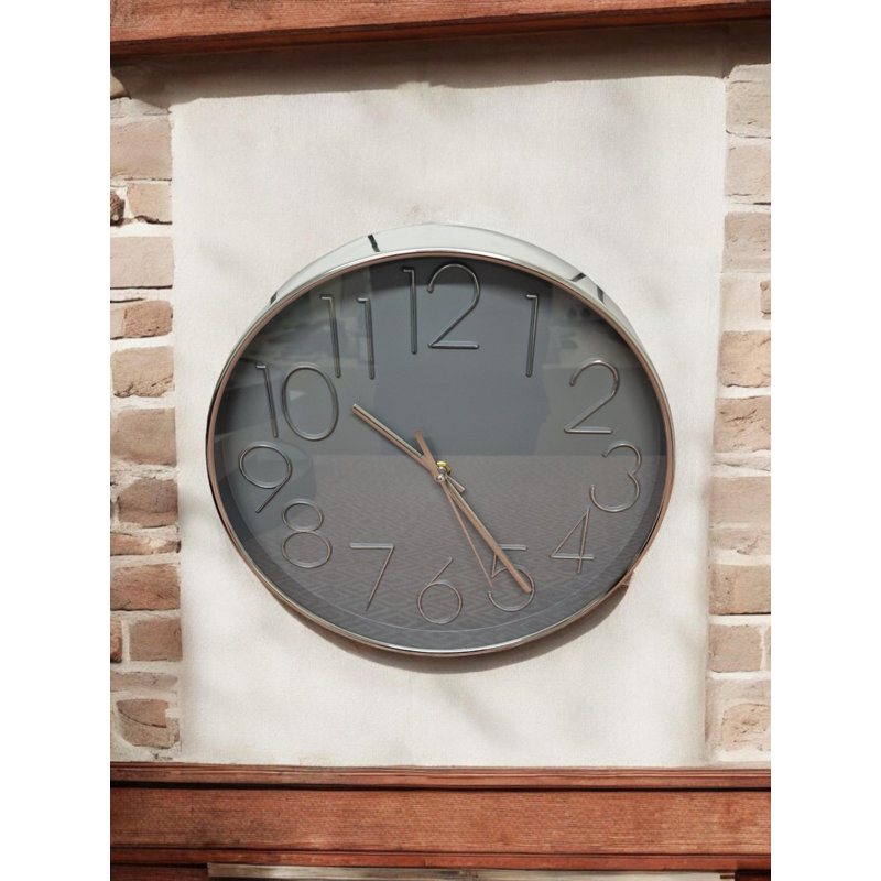 Geko Wall Clock