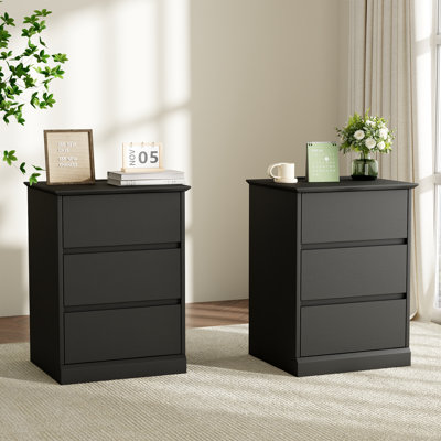 Dornisha 17'' W Solid Wood Nightstand, 3 Drawer Nightstand With Charging Station