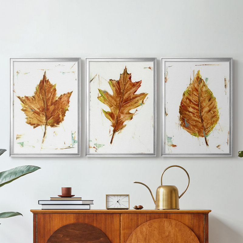 Autumn Leaf Study I - Toile tendue avec châssis sur mesure - 3 pièces, H 15 po x l 19 po, Argent argent