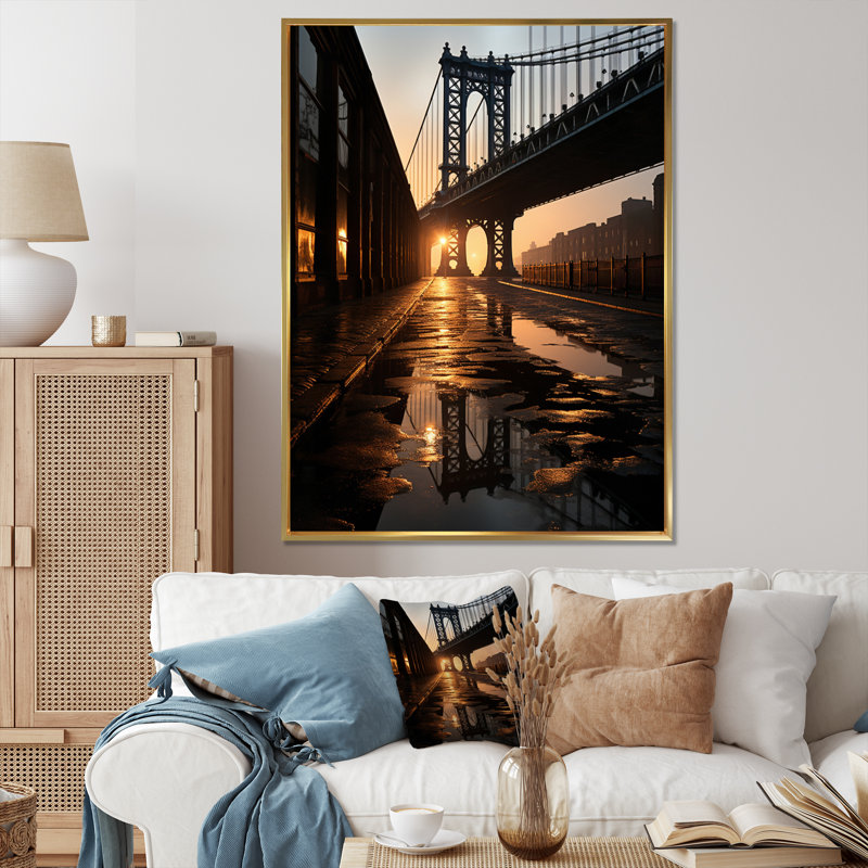 «Leiyana Black Bridge Suspension in Shadows», reproduction sur toile, H 20 po x l 12 po x P 1 po, Cadre flottant doré