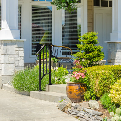 Outdoor 1 Level Iron Handrail