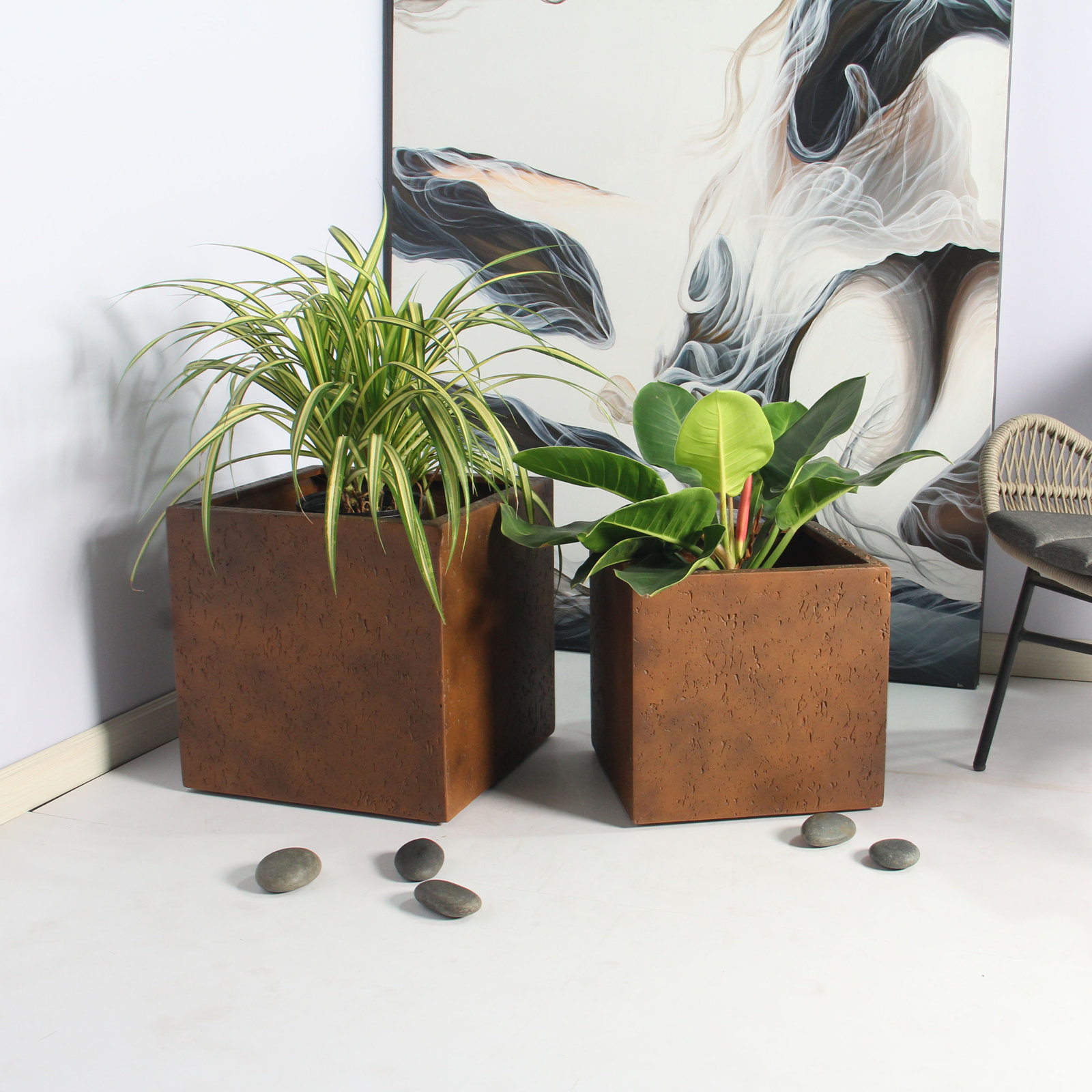 Mariano 17" Planter Box