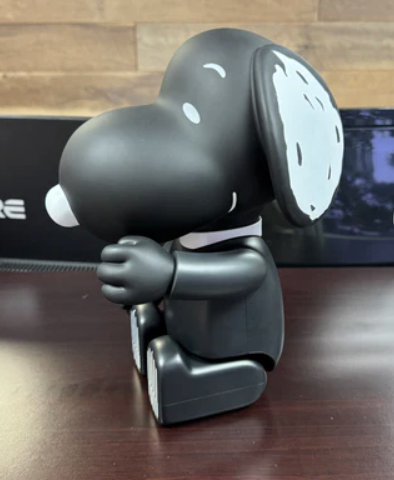 Statue tirelire Snoopy Peanuts