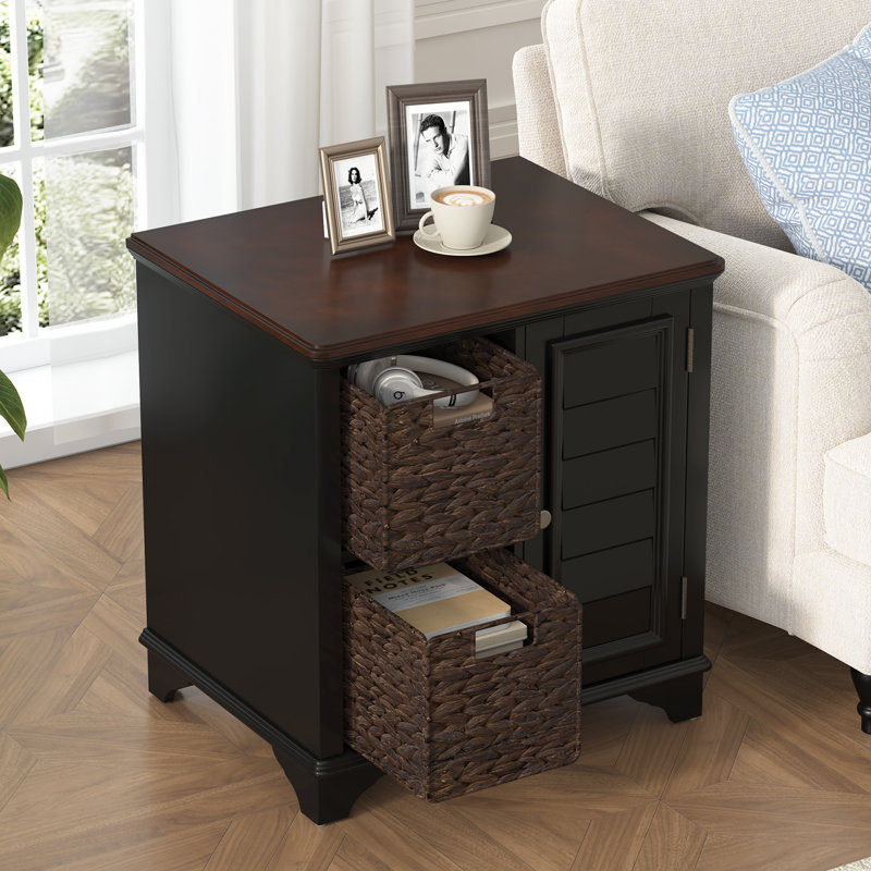 Table d'appoint Black Shutter avec 2 paniers tissés à la main, table de bout de style américain avec armoire de rangement et pieds de repose-pieds