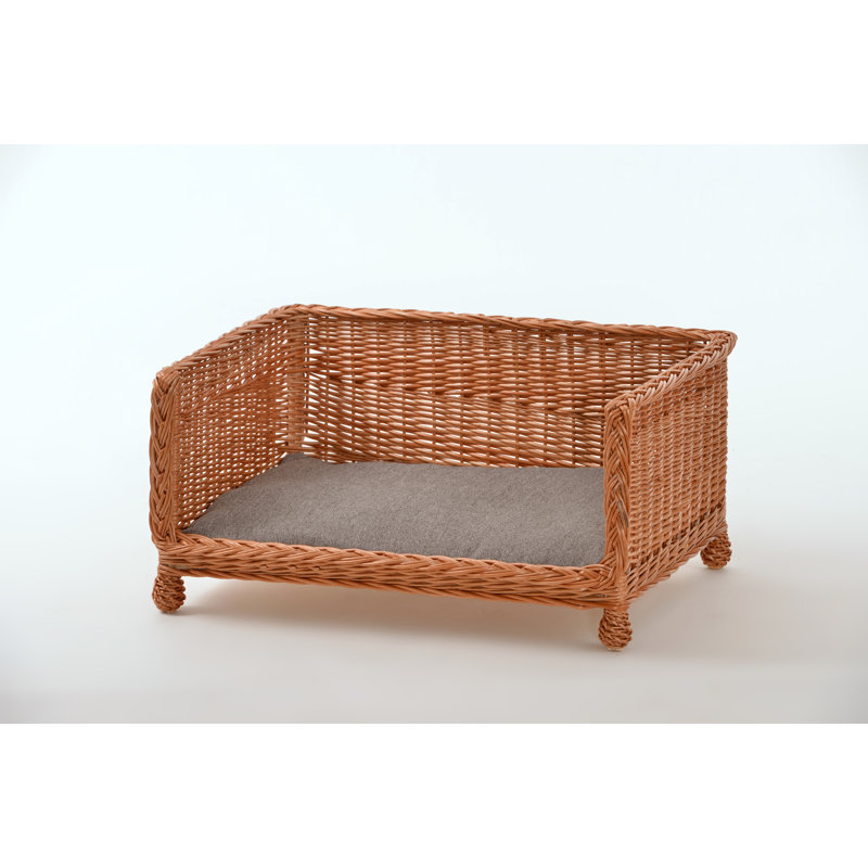 Durgin Wicker Pet Bed, 30cm H x 62cm W x 42cm D