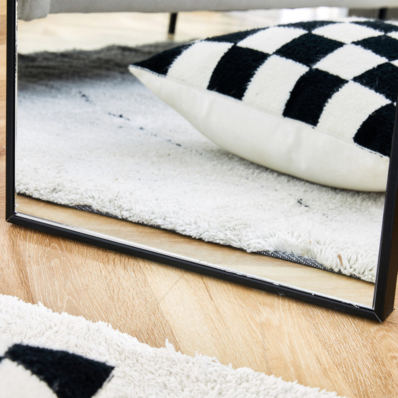 Miroir Quinnisha, Noir, H 63 po x l 20 po, Aluminum