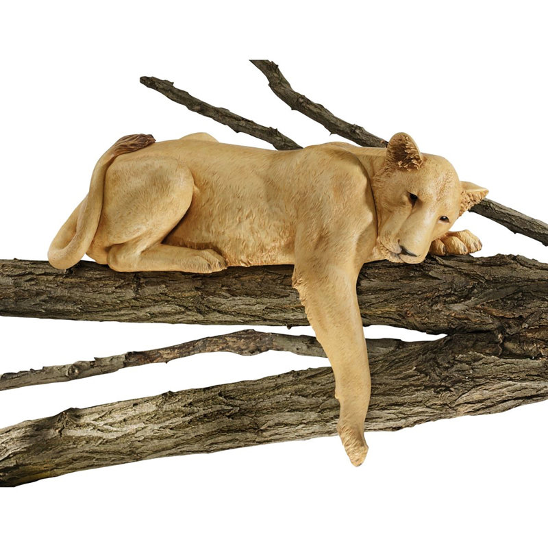 Statue de lionne de la Namibie
