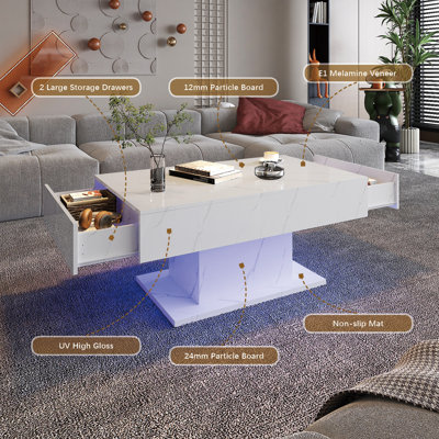Table basse en marbre blanc